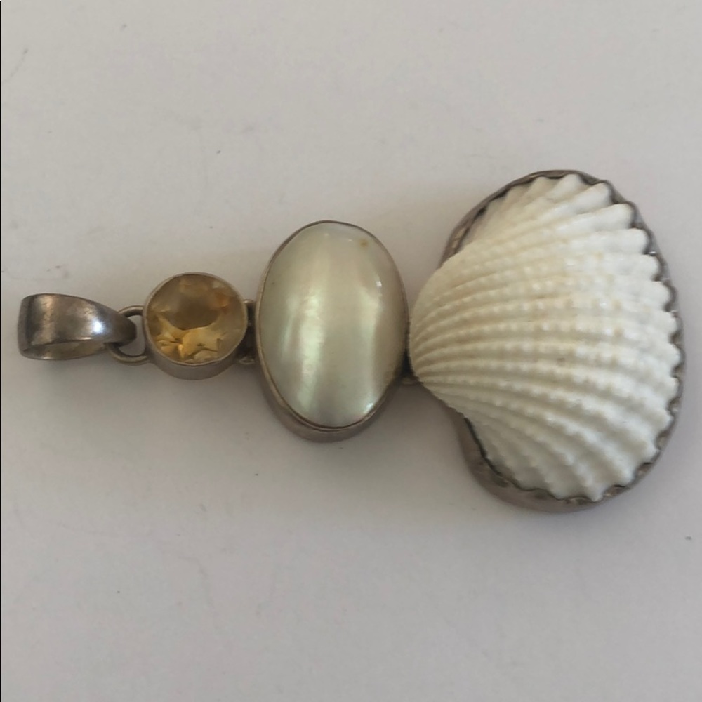 Sterling silver Clam Shell Mop Citrine Pendant - Picture 6 of 8